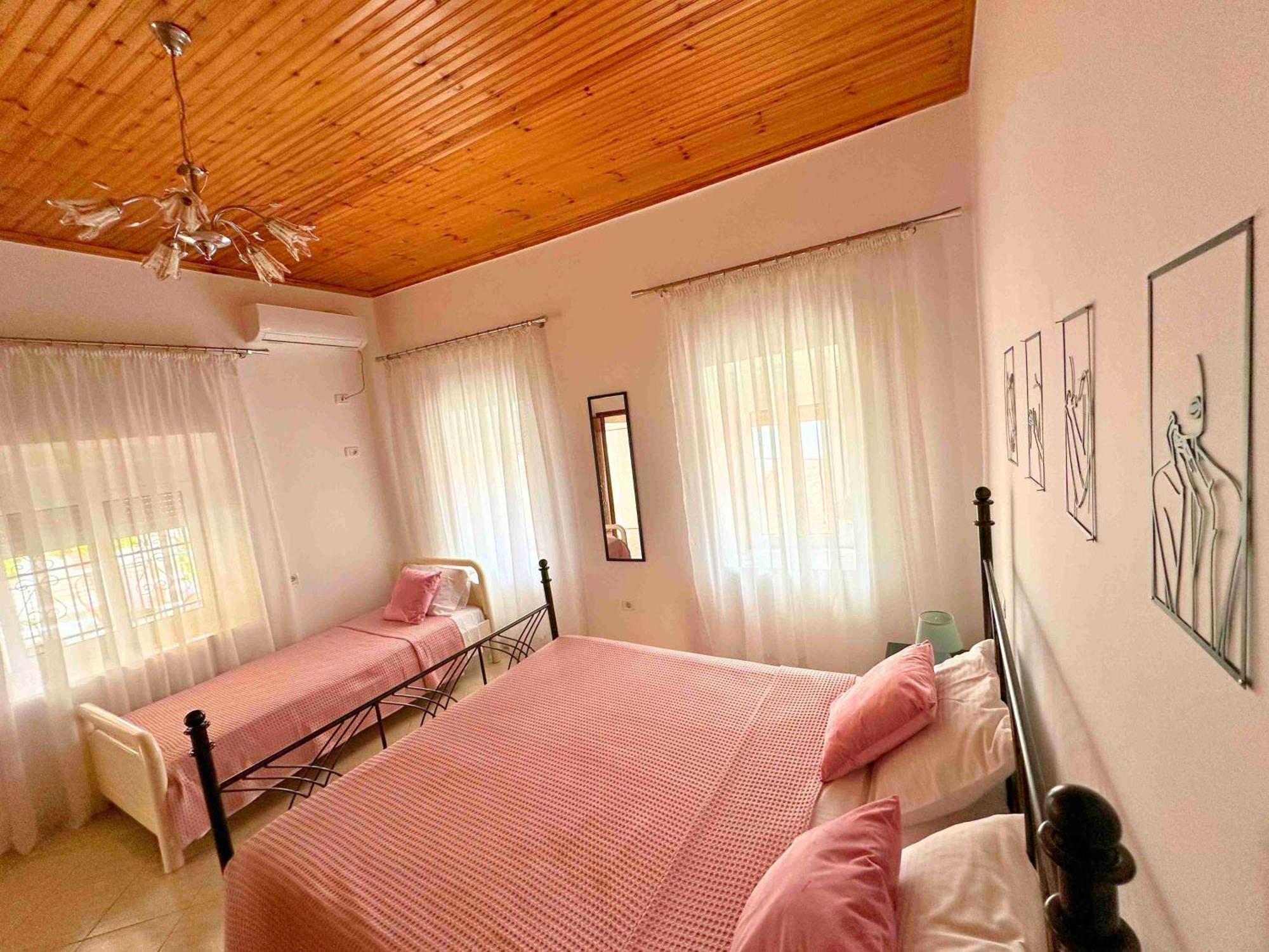 Dhërmi Kalderimi View Houseヴィラ エクステリア 写真