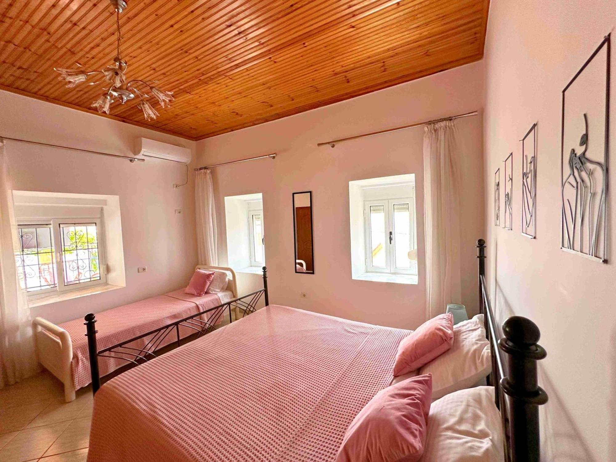 Dhërmi Kalderimi View Houseヴィラ エクステリア 写真
